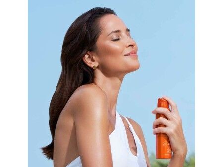Samoopalacz do Ciała Institut Esthederm BRONZ IMPULSE 150 ml