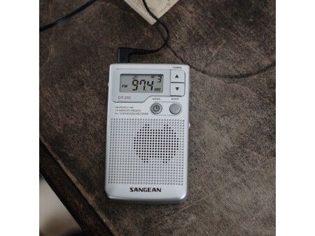 Radio Sangean DT-250