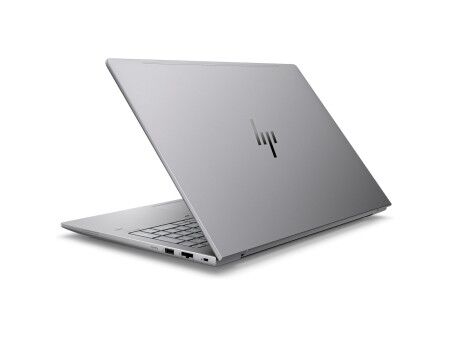 Laptop HP ZBook Power 16 G11 A3ZC2ET 16" 16 GB RAM 512 GB SSD Qwerty Hiszpańska AMD RYZEN 7 8840HS