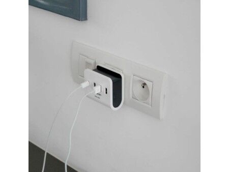 Ładowarka USB ścienna Chacon Biały