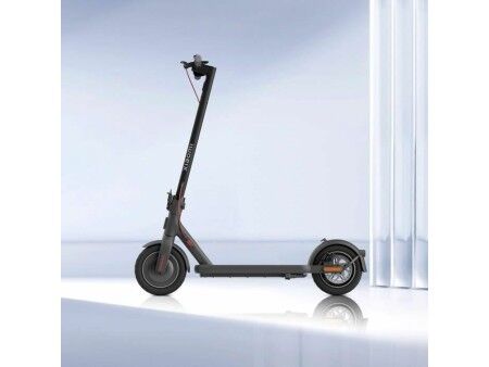 Skuter elektryczny Xiaomi Electric Scooter 4 300 W